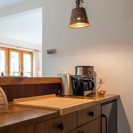 Pantke Apartment Lax